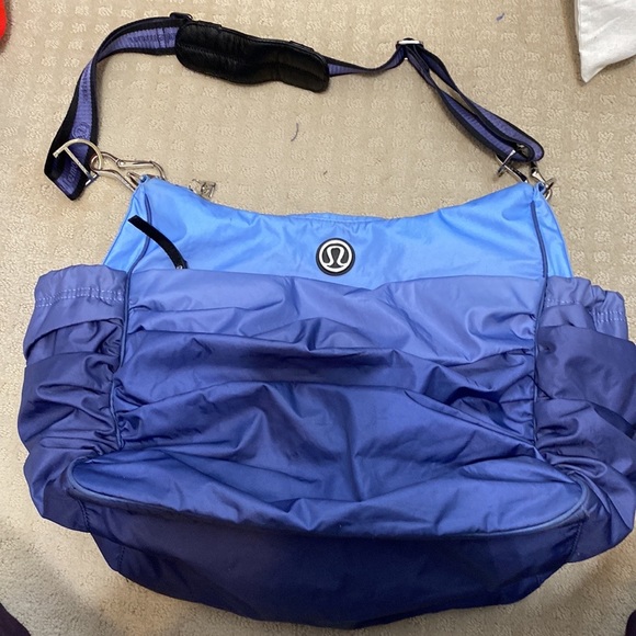 lululemon athletica Handbags - Lululemon Hot Yoga Hobo